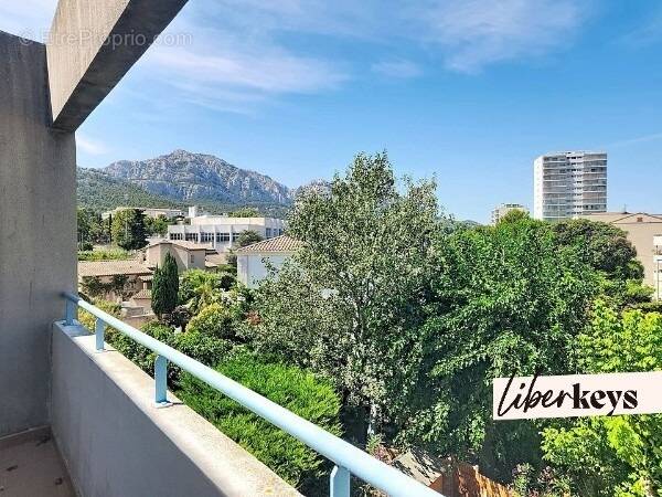 Appartement à MARSEILLE-8E