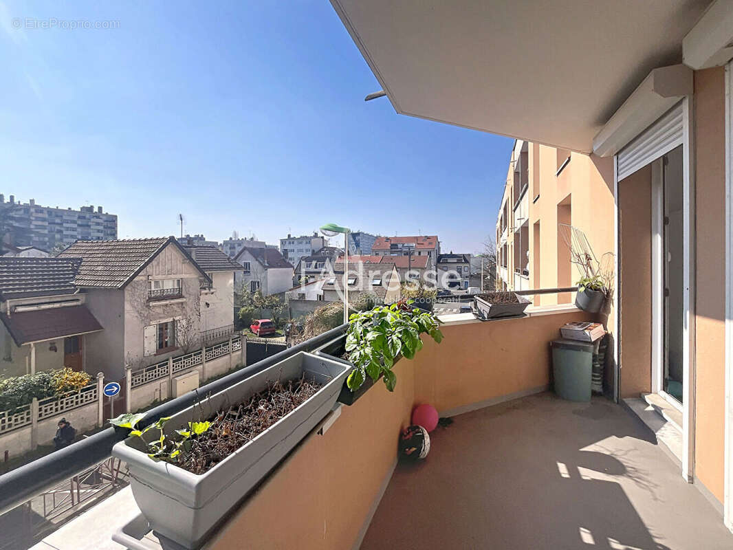 Appartement à BONDY