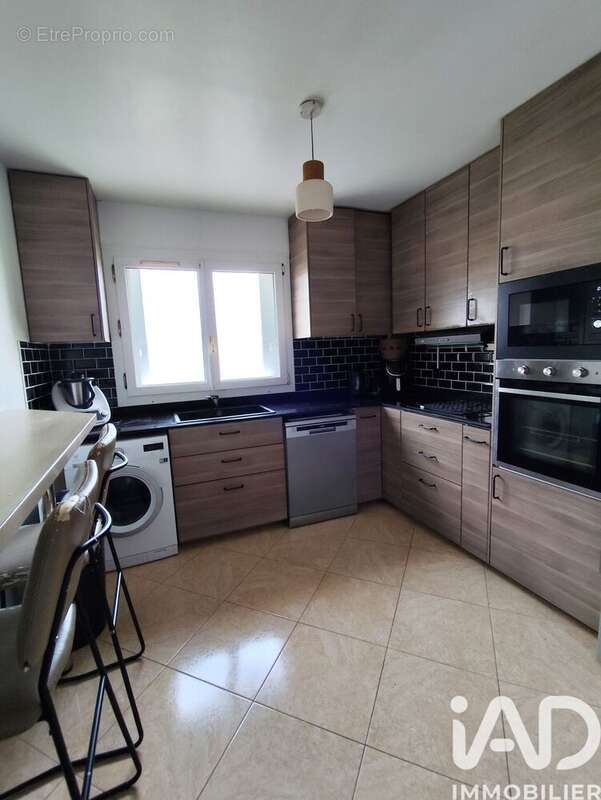 Appartement 78 m² à Ecouen  - photo 4
