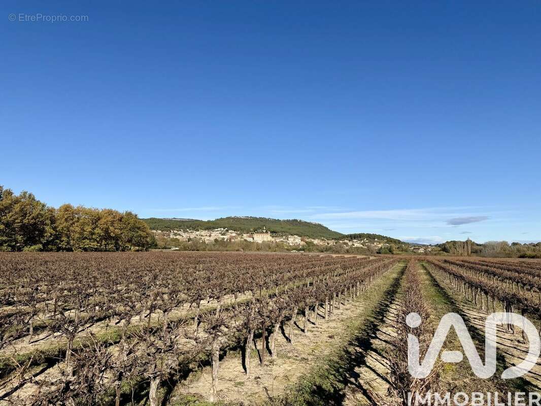Photo 4 - Terrain à LAUDUN-L'ARDOISE