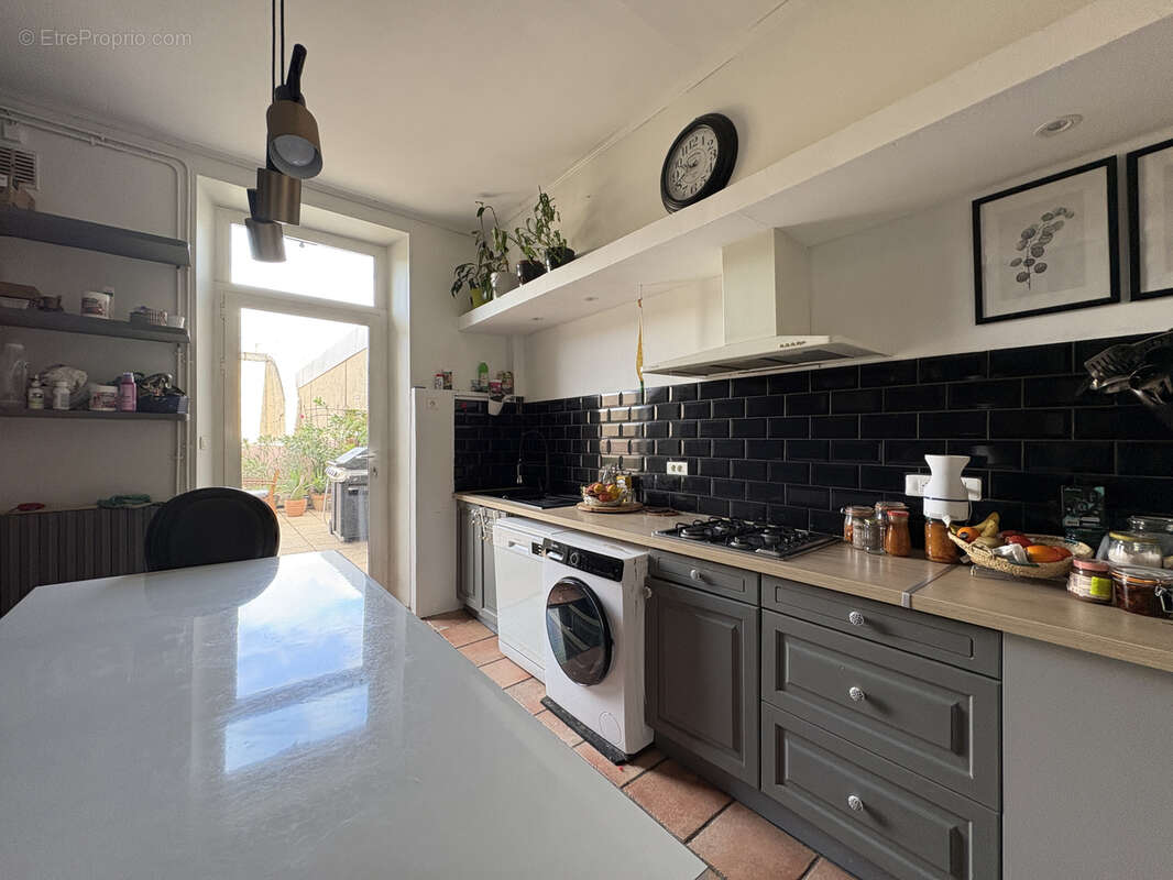 Appartement à CARCASSONNE
