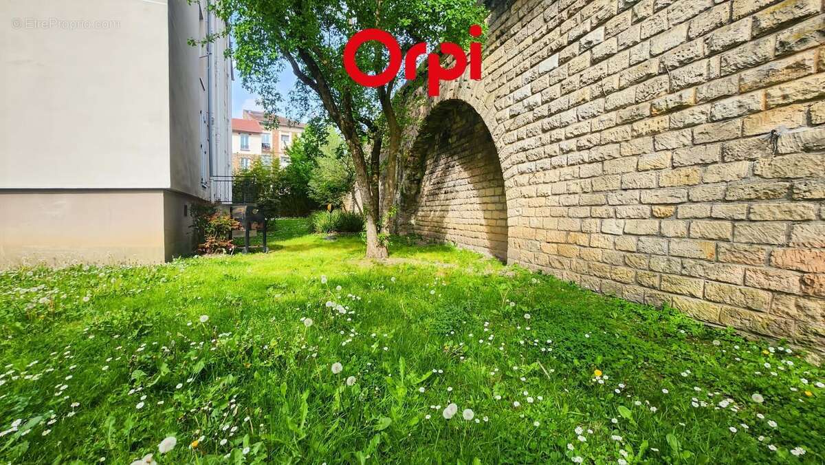 Appartement à ATHIS-MONS