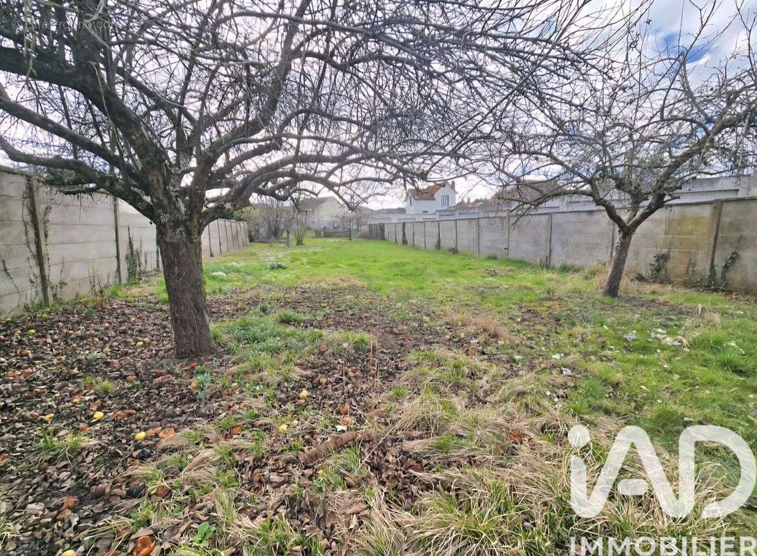 Photo 9 - Maison à SAINT-JULIEN-LES-VILLAS