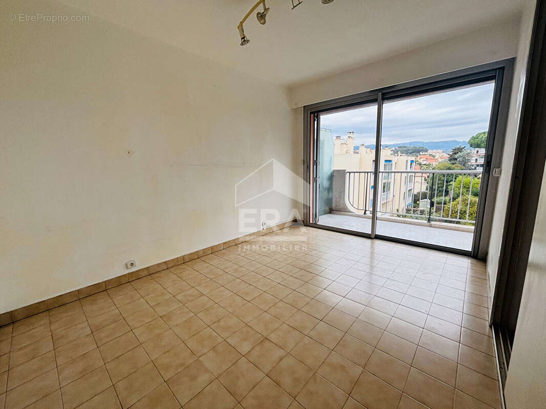 Appartement à CAGNES-SUR-MER