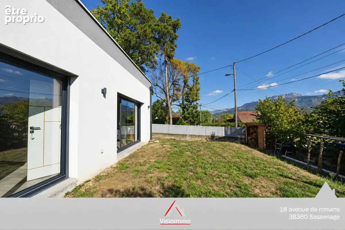 Maison récente mitoyenne d'un côté 4P 101 m2 Montponçon - photo 2