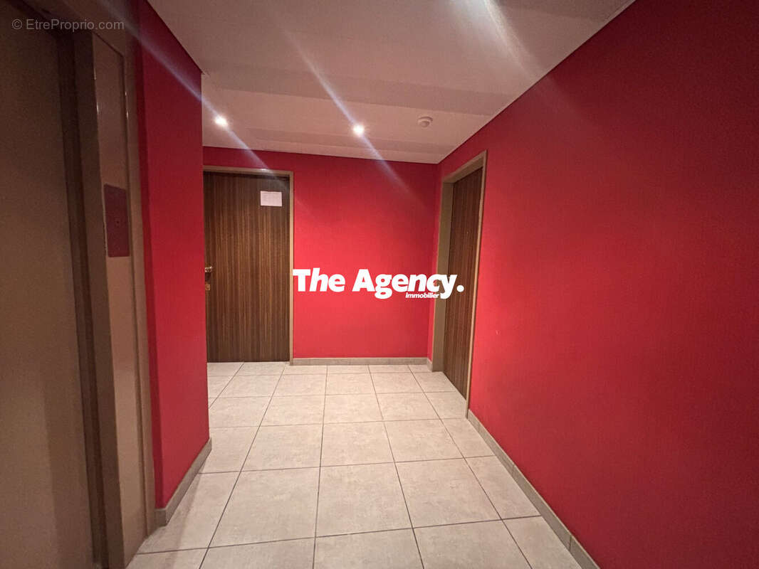 Appartement à MARSEILLE-7E