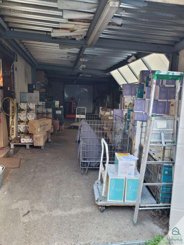 Commerce à SASSENAGE