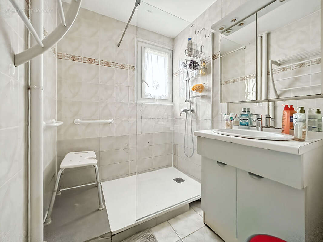 Appartement à DAMMARIE-LES-LYS