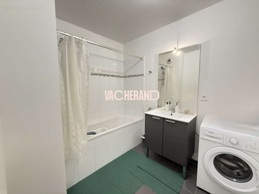 Appartement à LA MADELEINE