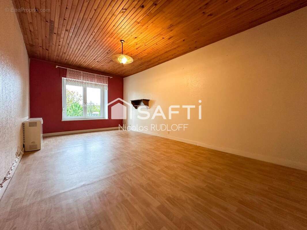 Photo 4 - Maison à AUDUN-LE-ROMAN