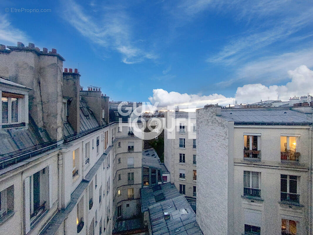 Appartement à PARIS-11E