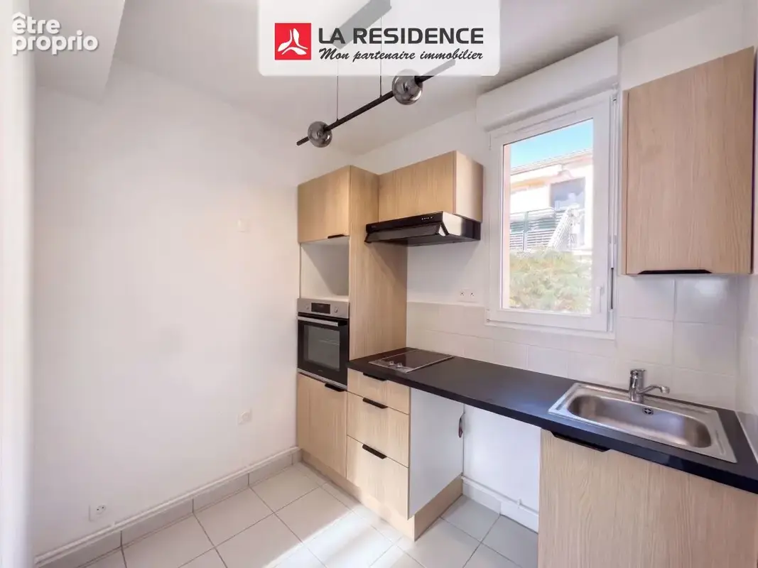 Appartement 1 pièce 30 m² à vendre à Marly-Le-Roi (78160) - photo 2