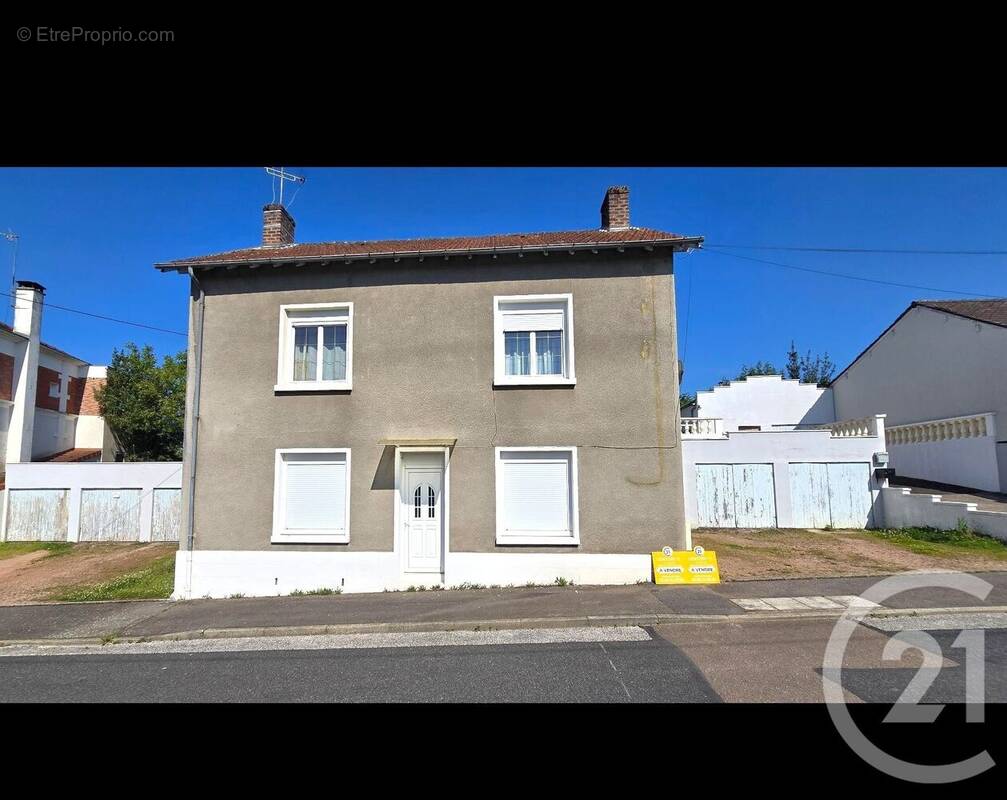 Maison à LE CREUSOT