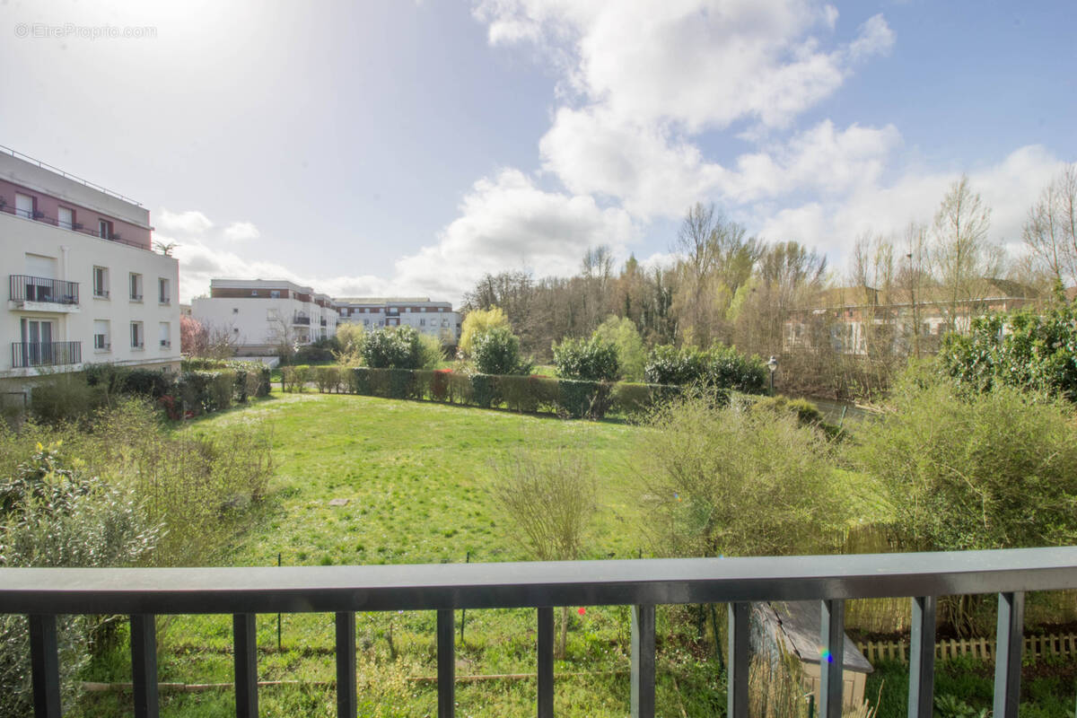Appartement à CORBEIL-ESSONNES