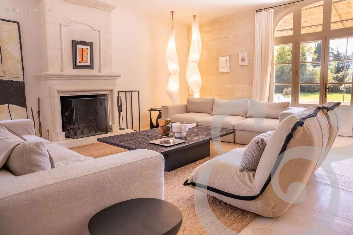 Maison à SAINT-REMY-DE-PROVENCE