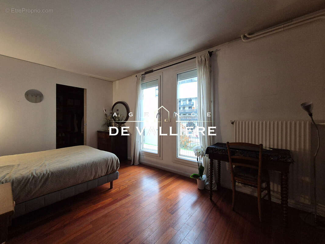 Appartement à NANTERRE