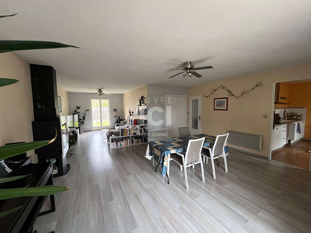 Maison à SAINT-SEBASTIEN-SUR-LOIRE