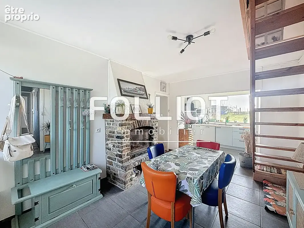 A Vendre Maison en pierres à Port-bail-sur-mer avec autonomie de plain pied et jardin bien exposé! - photo 5