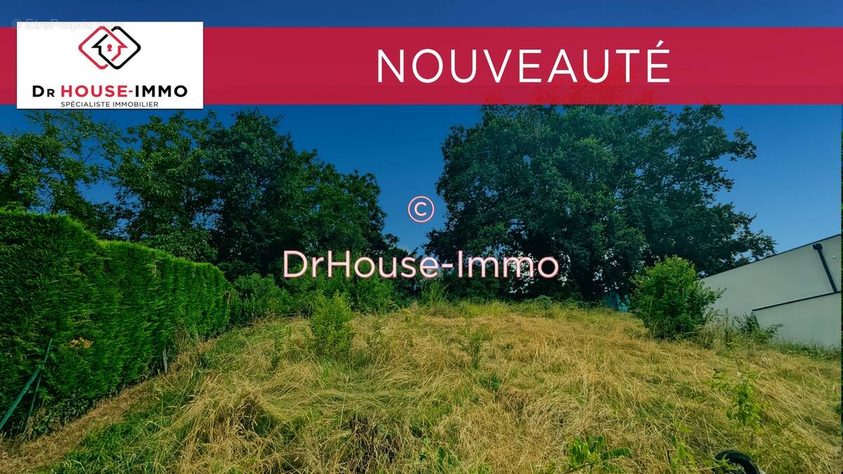 Terrain à CIVRIEUX-D'AZERGUES