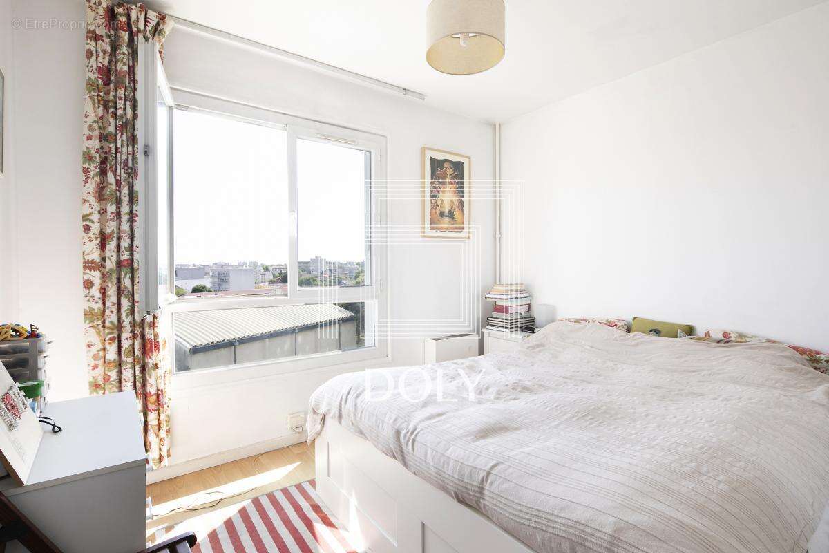 Appartement à PARIS-20E