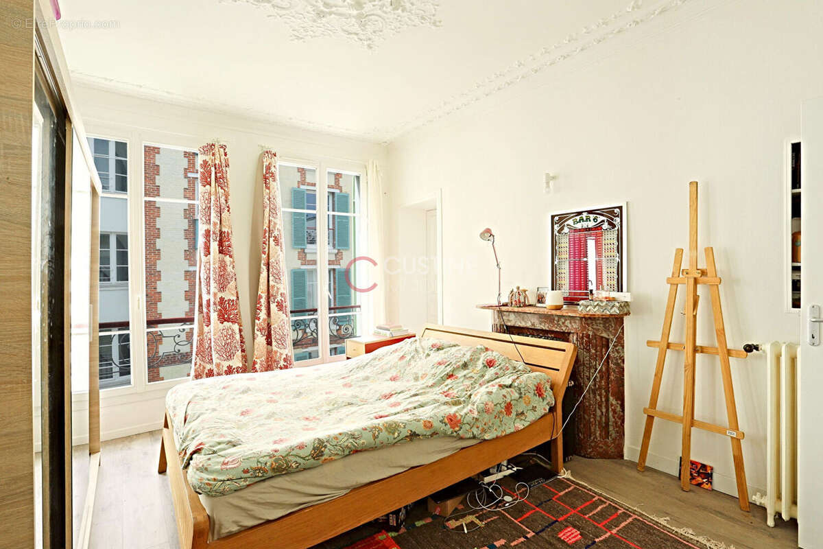 Appartement à PARIS-18E
