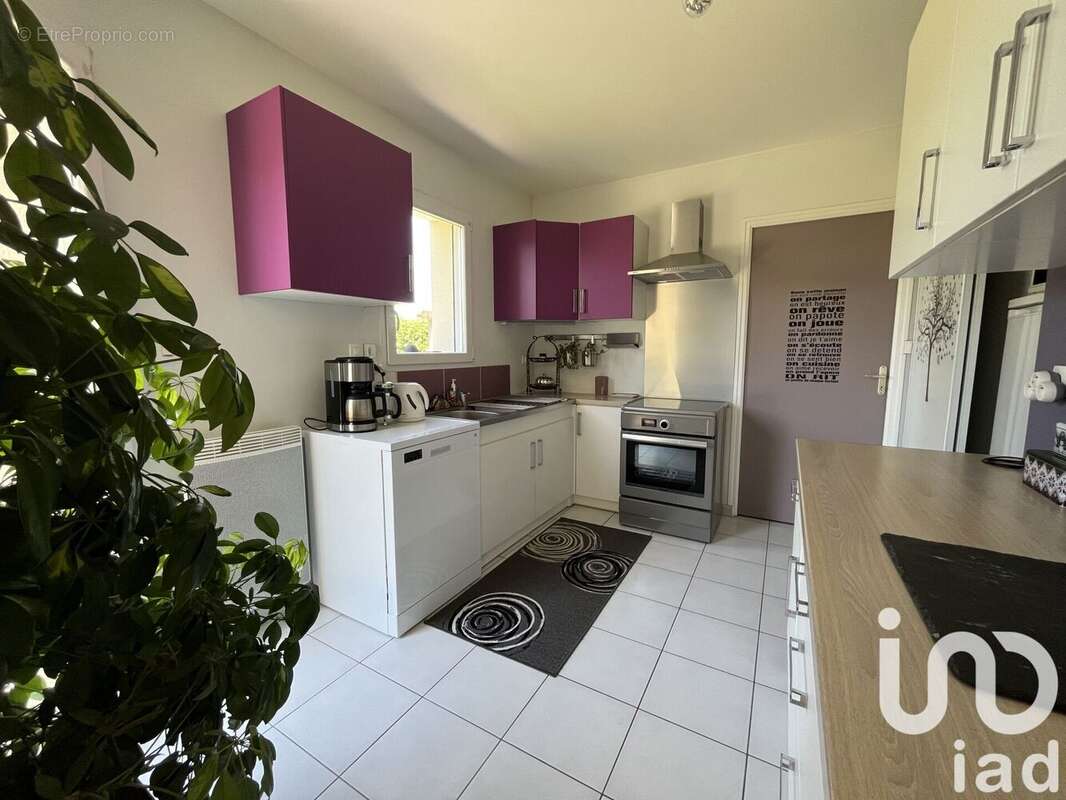 Photo 6 - Maison à SAINT-GERMAIN-EN-COGLES