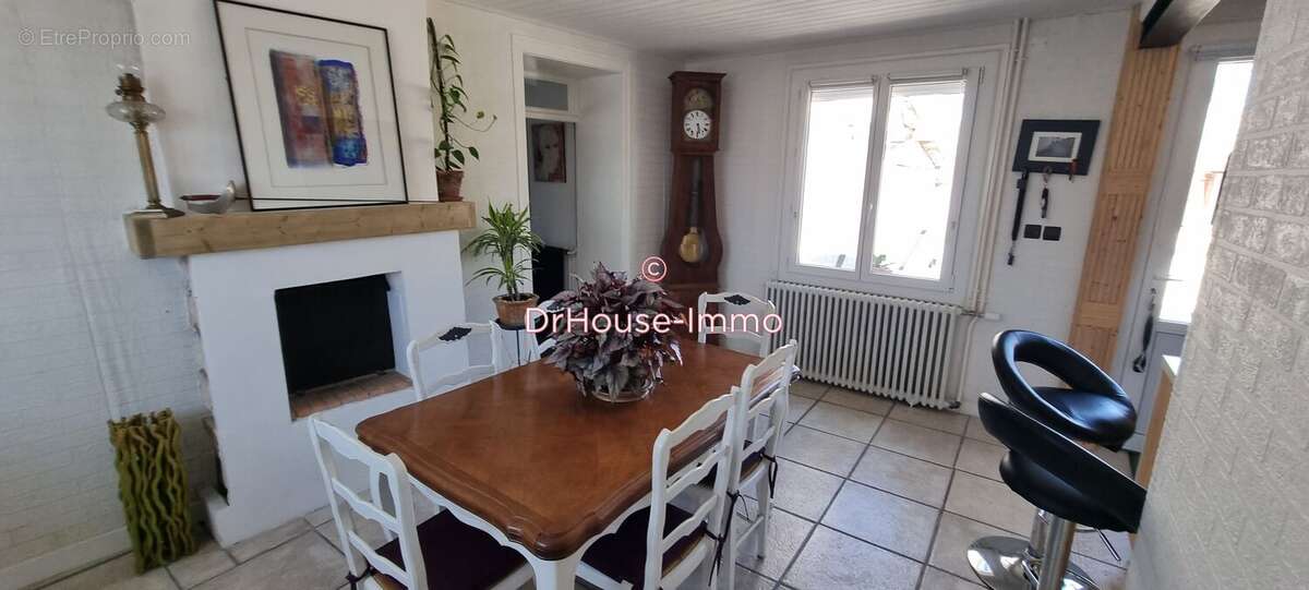 Maison à SAINT-MICHEL-EN-L'HERM