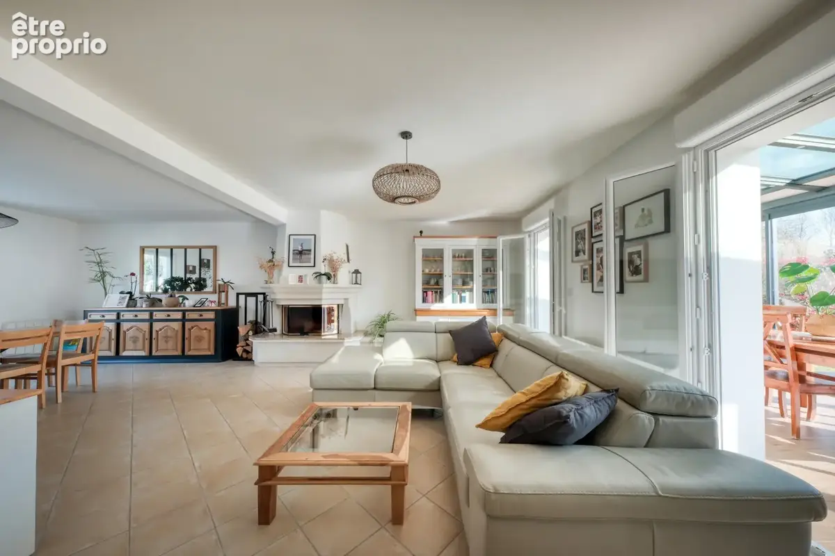 Maison impeccable d'etat - 206m2 -  4chambres + bureau - piscine - au calme - photo 6