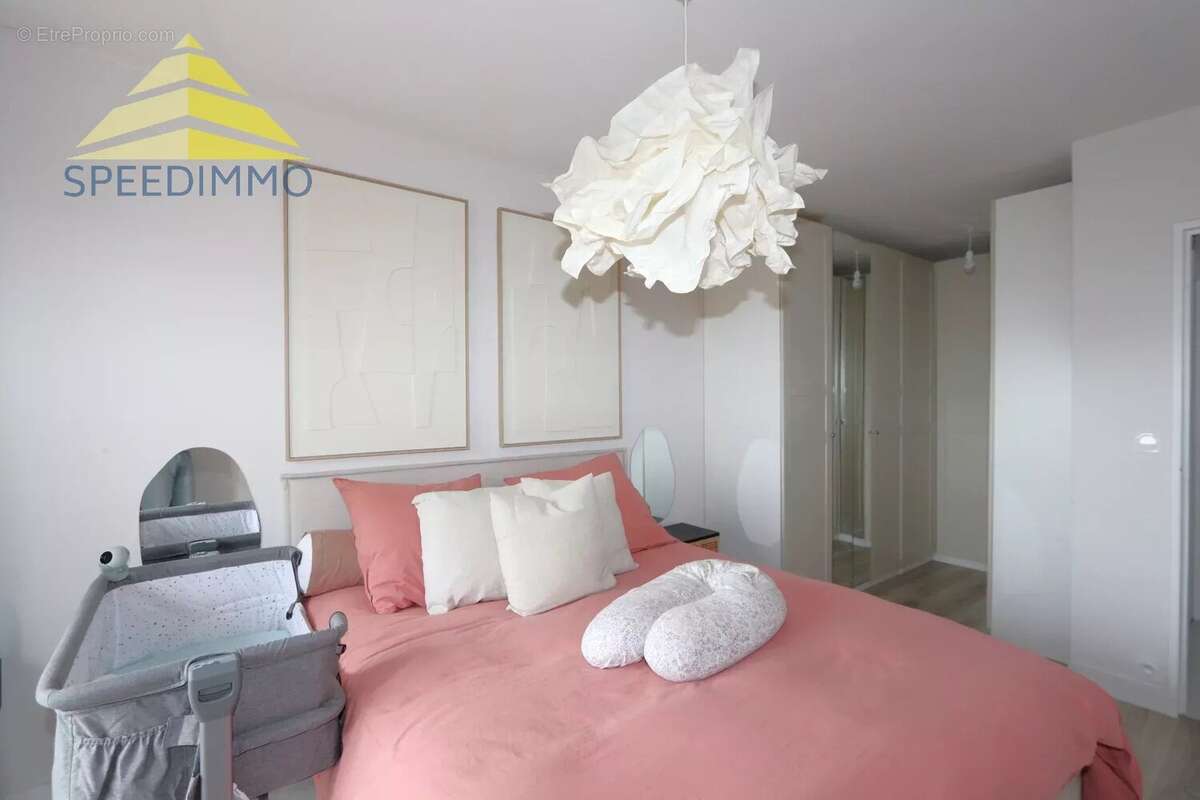 Appartement à EPINAY-SOUS-SENART