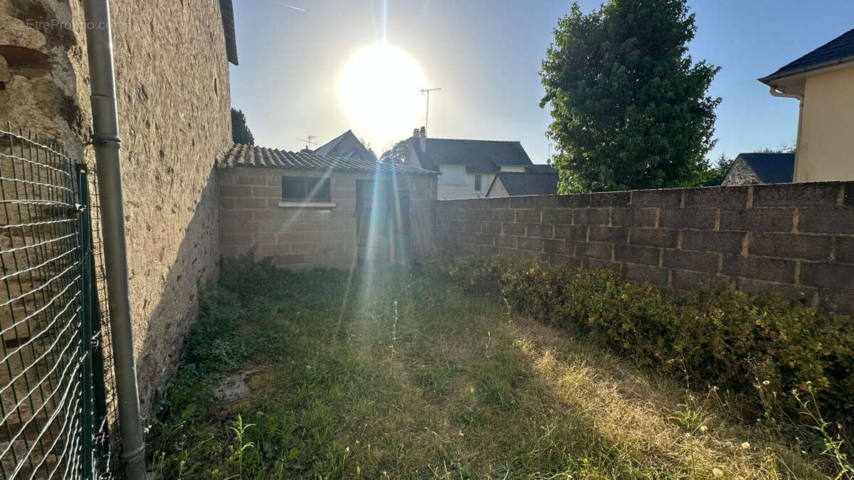 Maison à ENTRAMMES