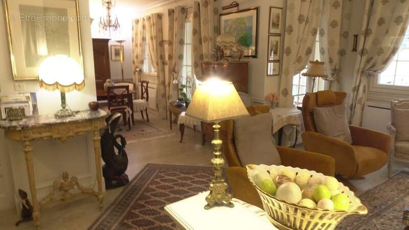 Maison à LILLEBONNE