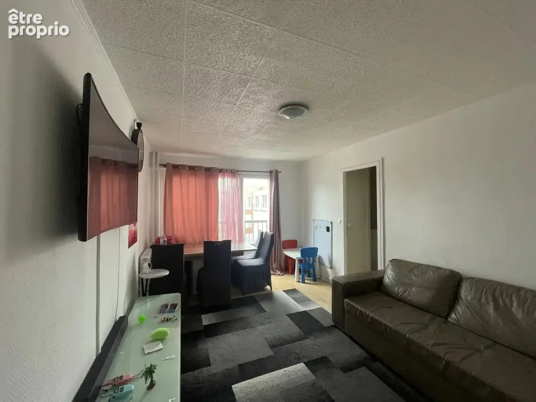 Appartement 3 pièces de 57 m² avec parking et cave - Idéalement situé à Alfortville - photo 3