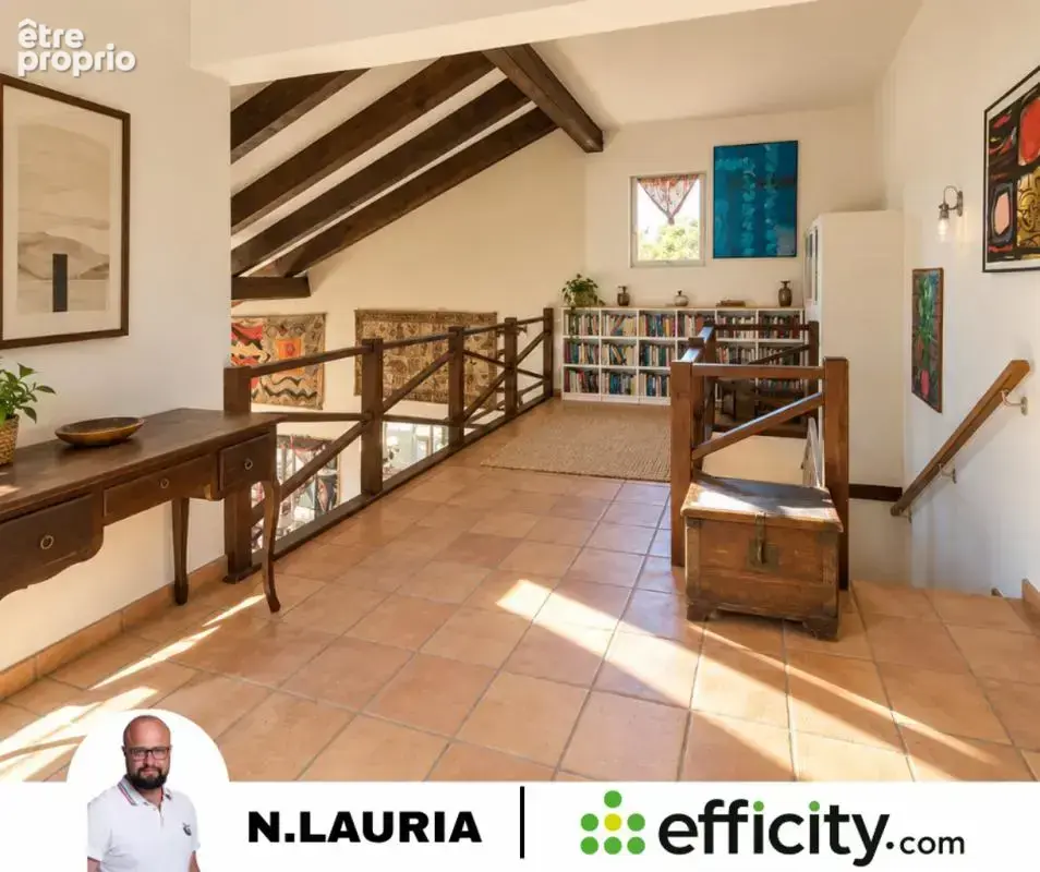 Maison 7 pièces 250 m² à vendre à Grambois (84240) - photo 6