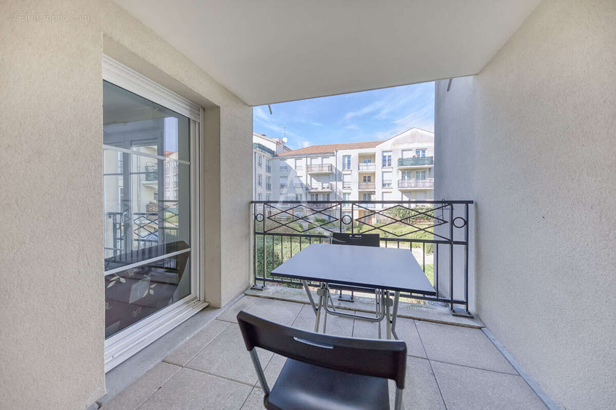 Appartement à BUSSY-SAINT-GEORGES