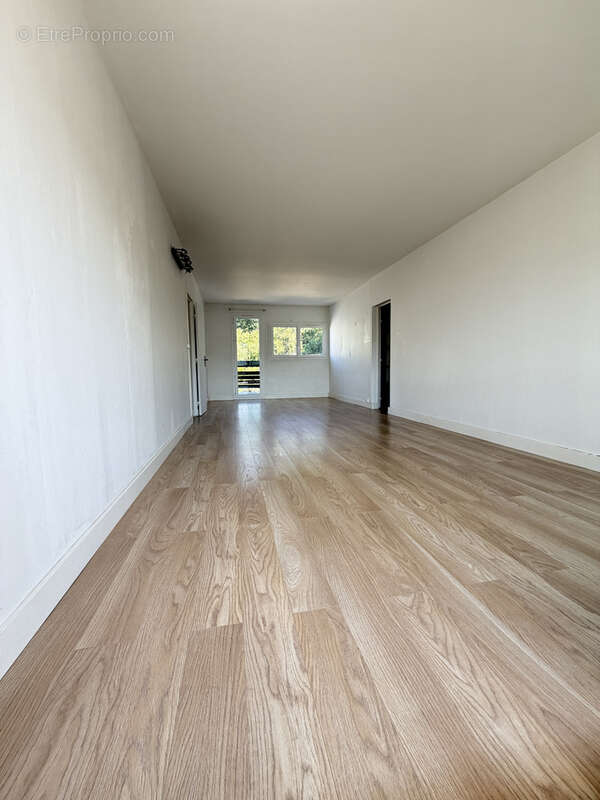 Appartement à GIF-SUR-YVETTE