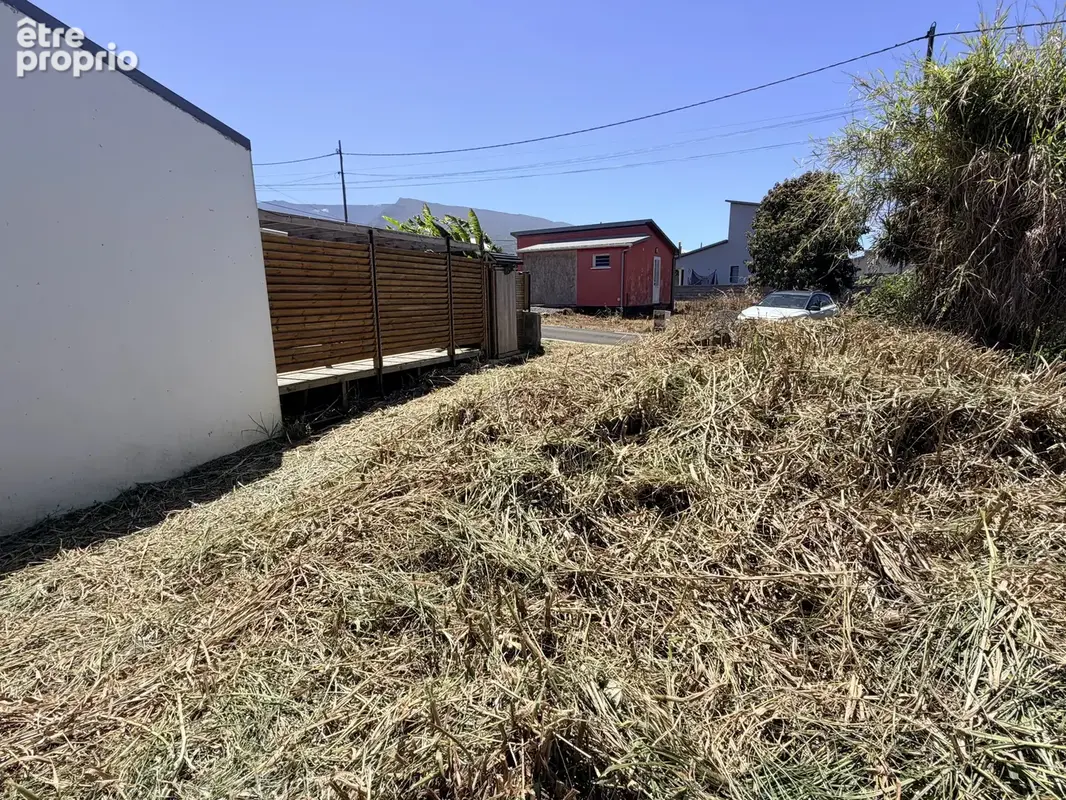 Exclusivité - terrain constructible de 190 m² à saint-joseph - photo 3
