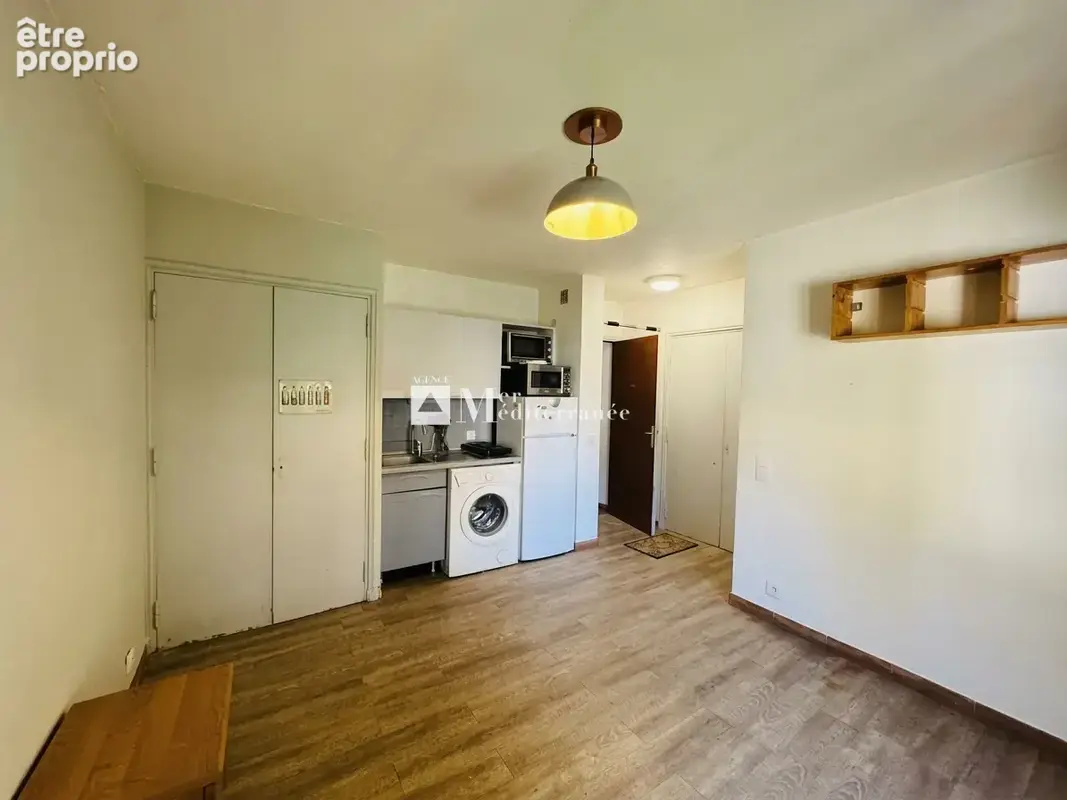 À vendre - Studio dans résidence avec piscine - Grimaud (83310) - photo 2