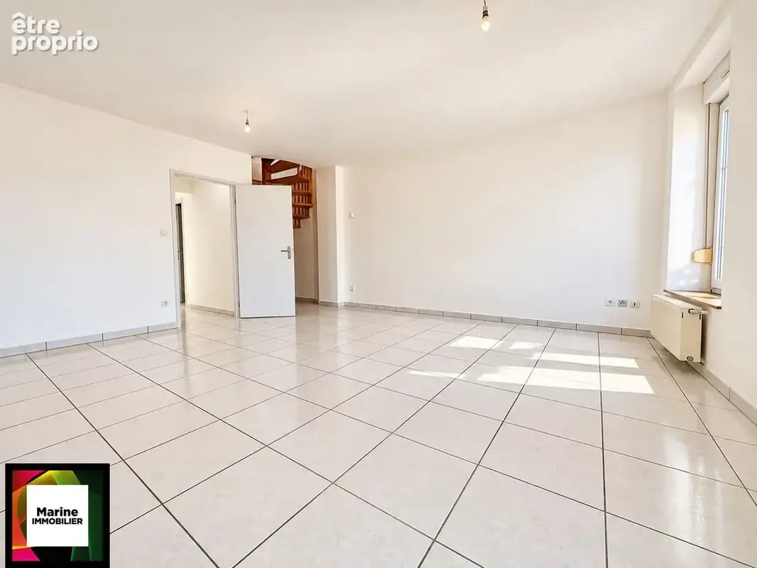 Appartement 3 pièces 63 m² à vendre à Longlaville (54810) - photo 2