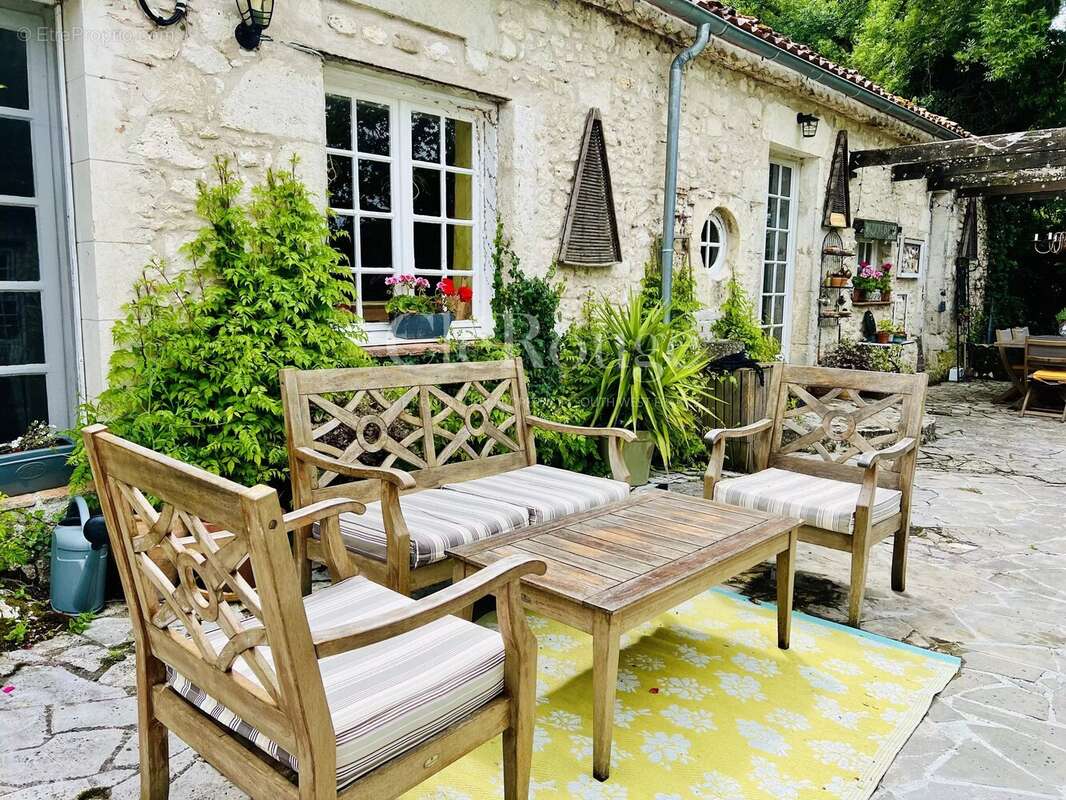 Maison à DURAS