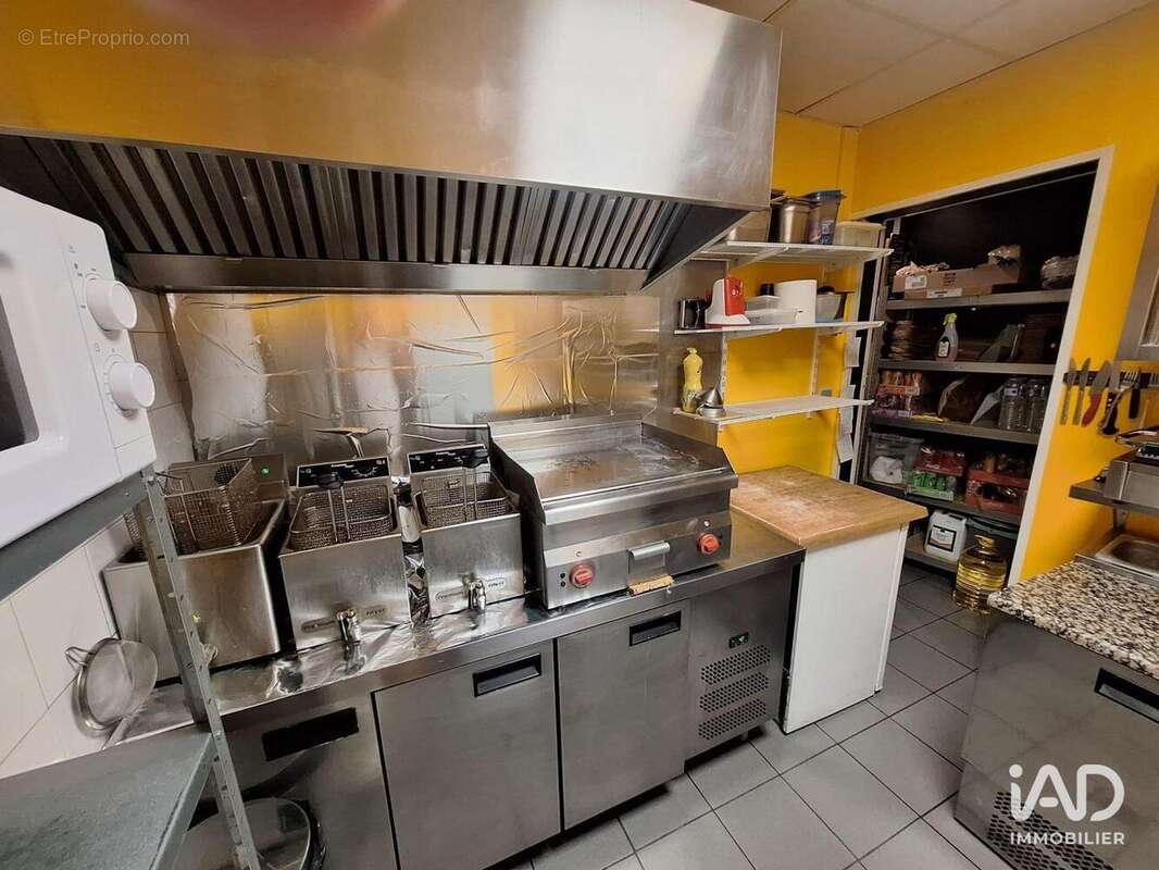 Photo 4 - Commerce à THUIR