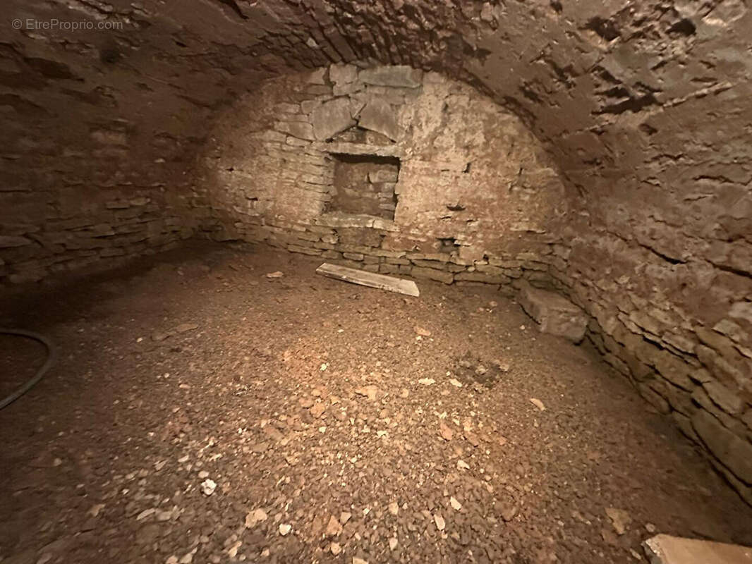 Maison à VILLE-SUR-ILLON