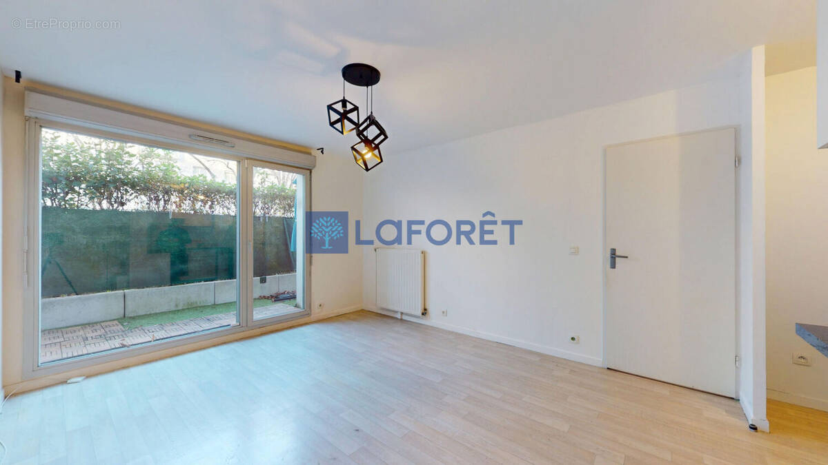 Appartement à ATHIS-MONS