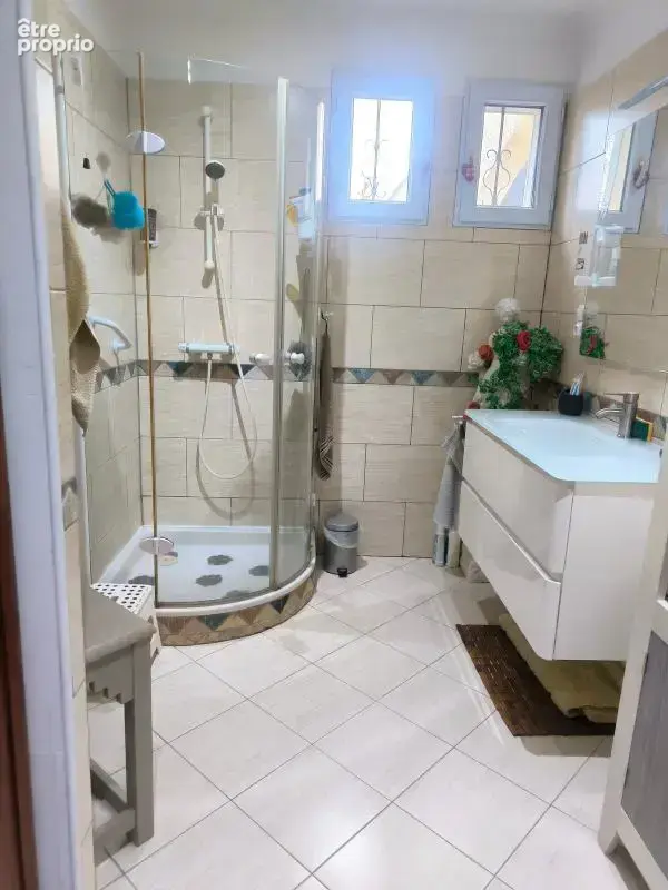 Villa 160 m2 sur terrain de 1375 m2 avec piscine - photo 10