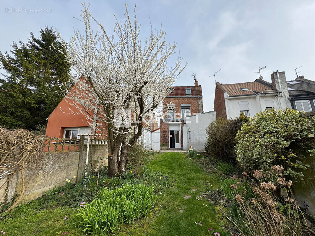 Maison à DOUAI