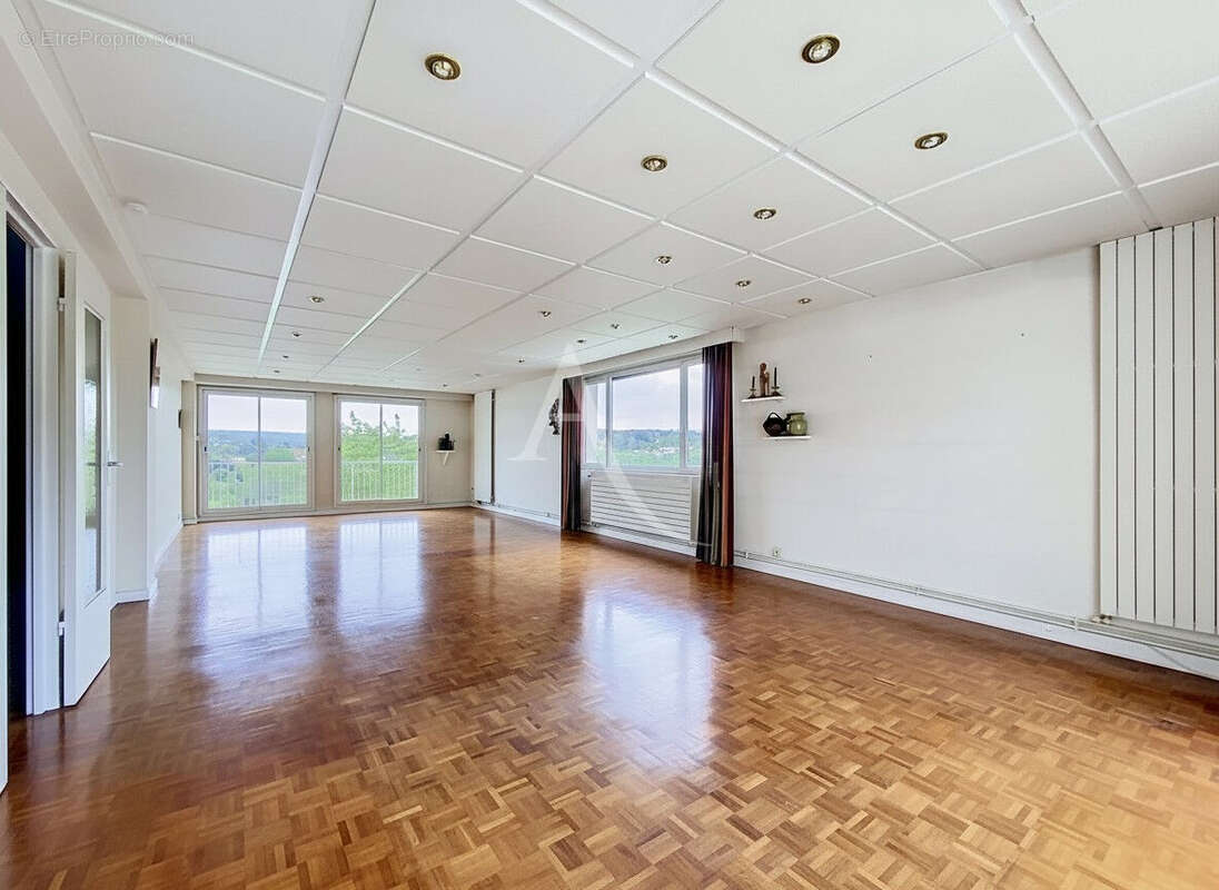 Appartement à SAINT-GERMAIN-EN-LAYE