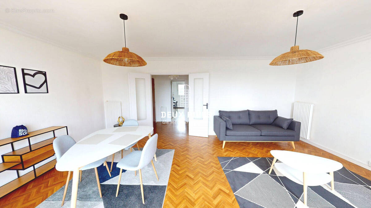 Appartement à NANTES