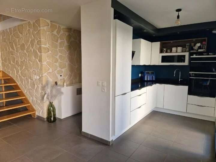THIAIS - Maison moderne (2019) et familiale proche toutes commodités - photo 5