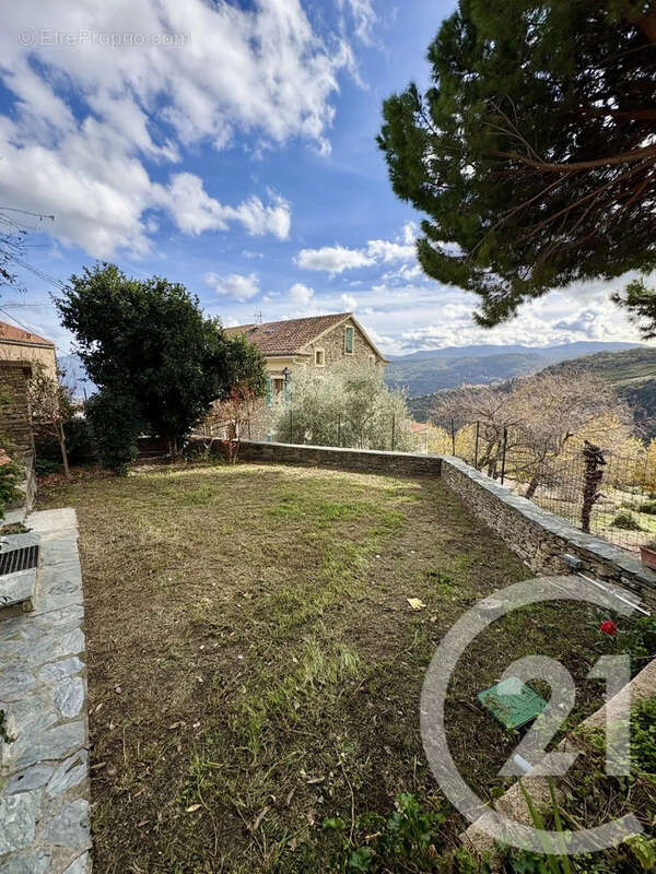 Maison à SANTO-PIETRO-DI-TENDA