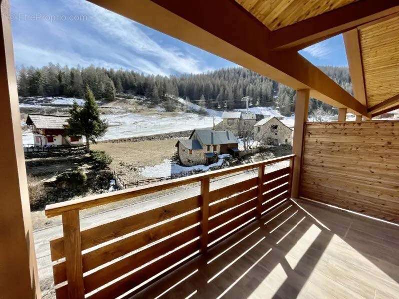 Appartement à ROUBION