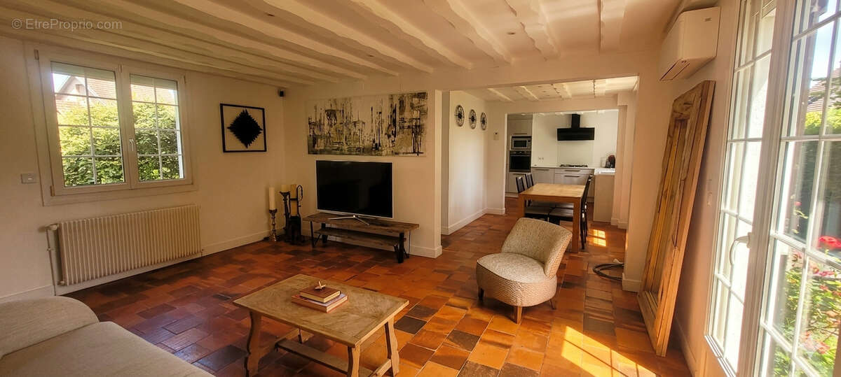 Chaleureuse maison - photo 2
